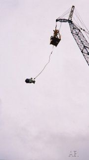 R2 bungeejumping