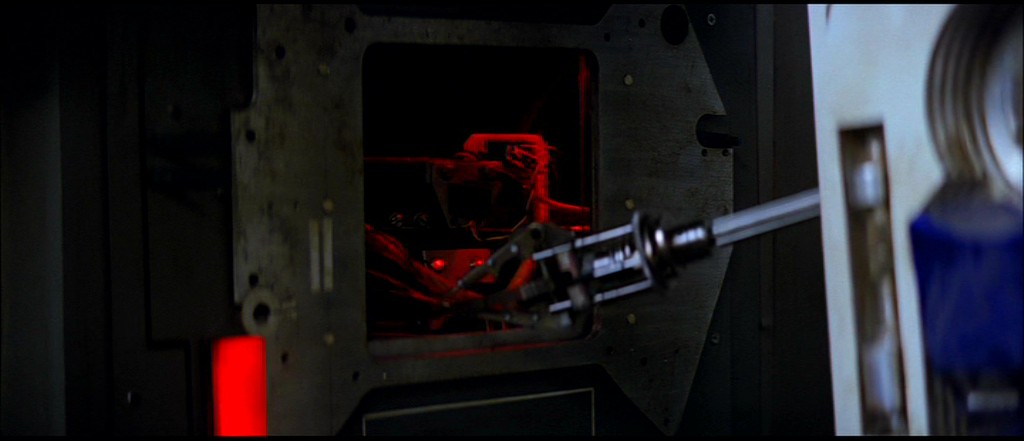 R2�s ESB tuning arm