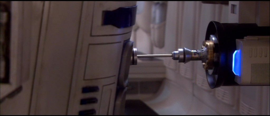 R2�s AOTC Computerarm