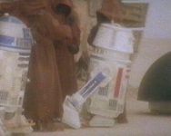 R5-D4 crashing onto his nose