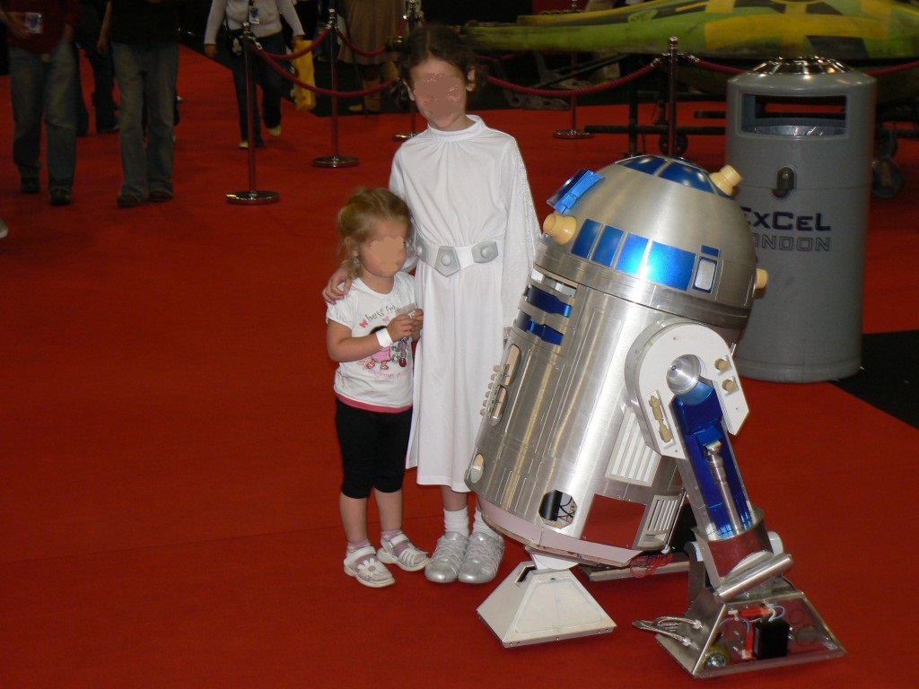 {short description of image}