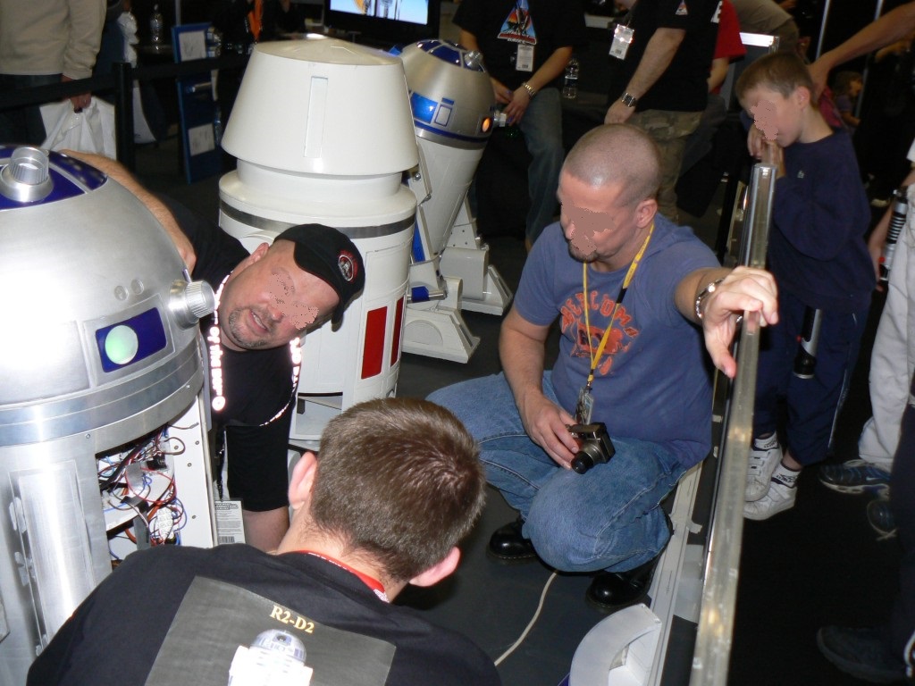 {short description of image}