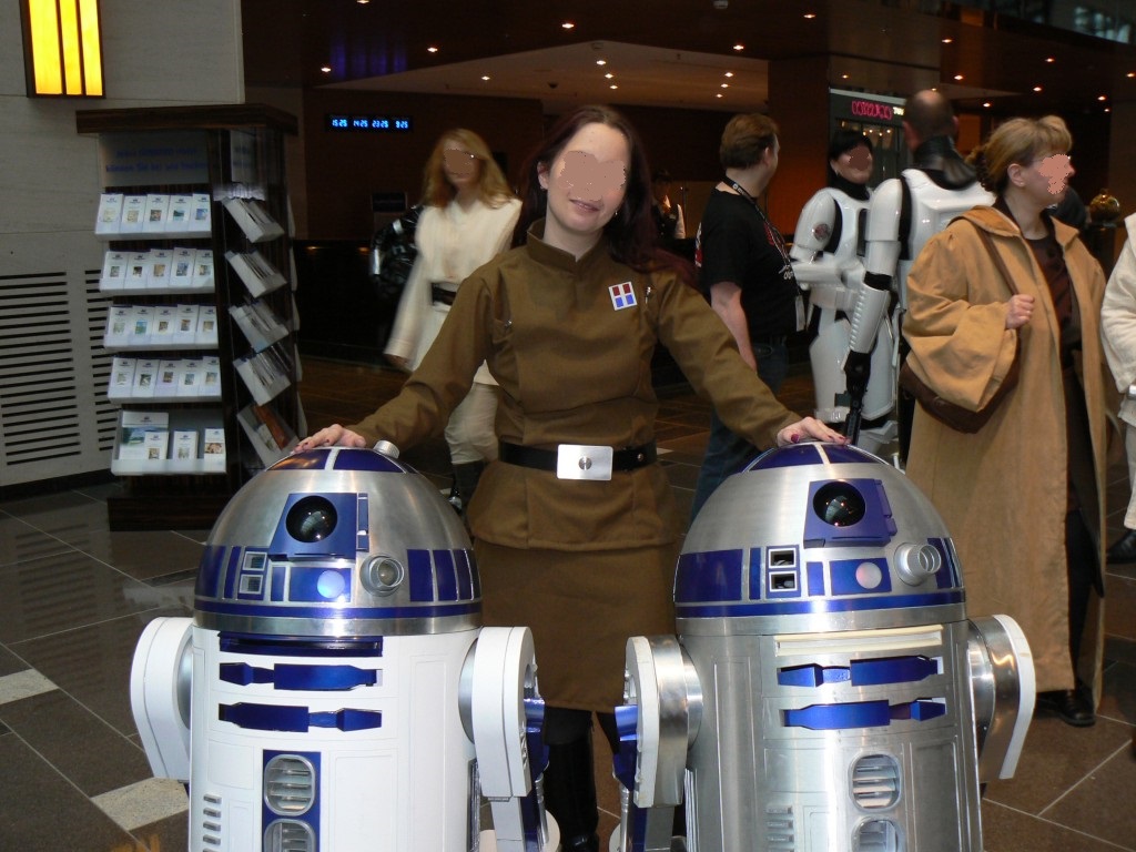 {short description of image}