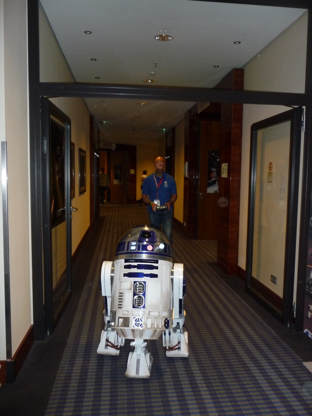 {short description of image}