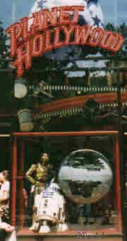 R2 at Planet Hollywood Paris